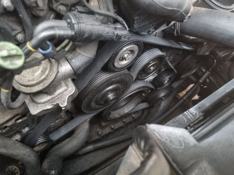 벤츠 S클래스(5세대) S350 소유 차주가 올린 떨림 센터 조인트 부품 엔진 에어컨 관련 이미지_0